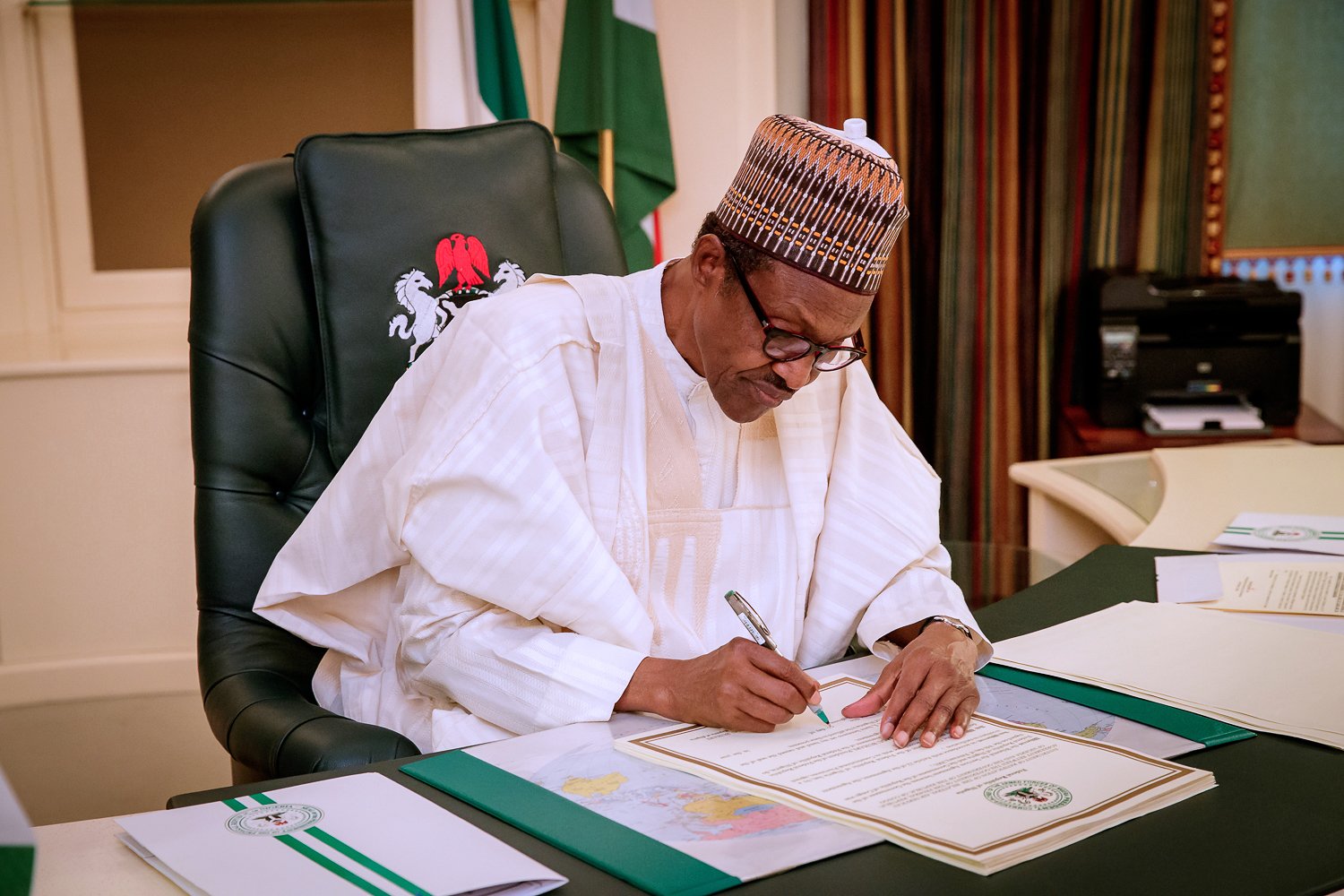 states generate electricity - Buhari